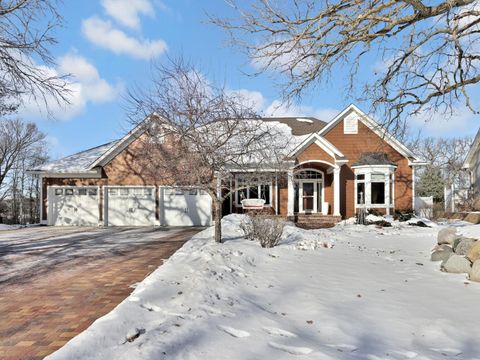 365 Sioux Lookout Lino Lakes MN 55014