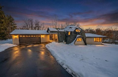 38501 Woodduck Lane North Branch MN 55056