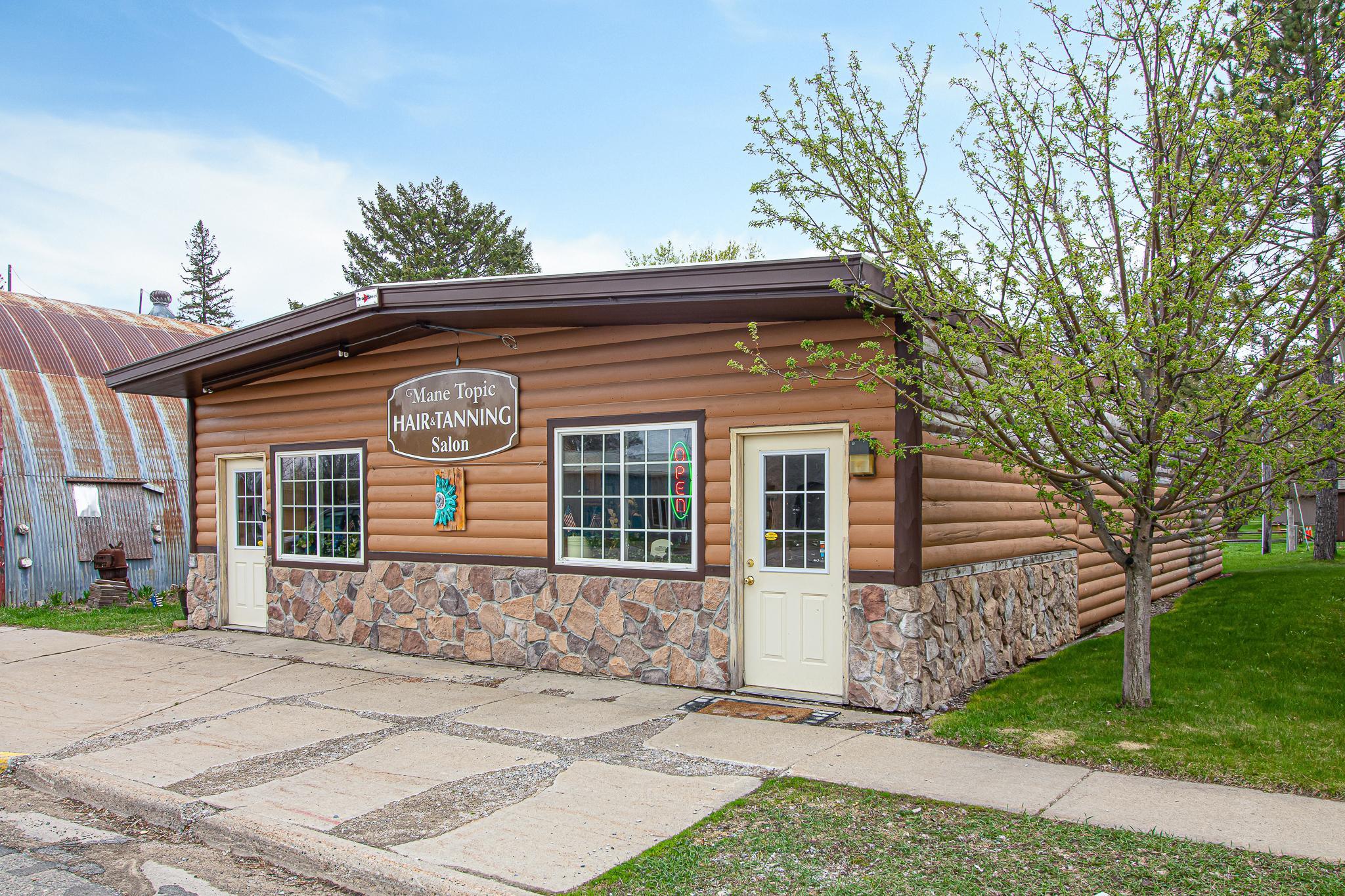 203 Main Street E