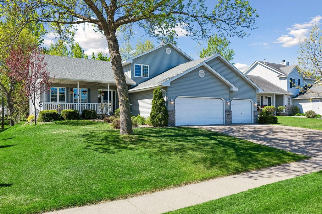 Photo of 15722 Crystal Path, Rosemount, MN 55068 (MLS # 7076272)