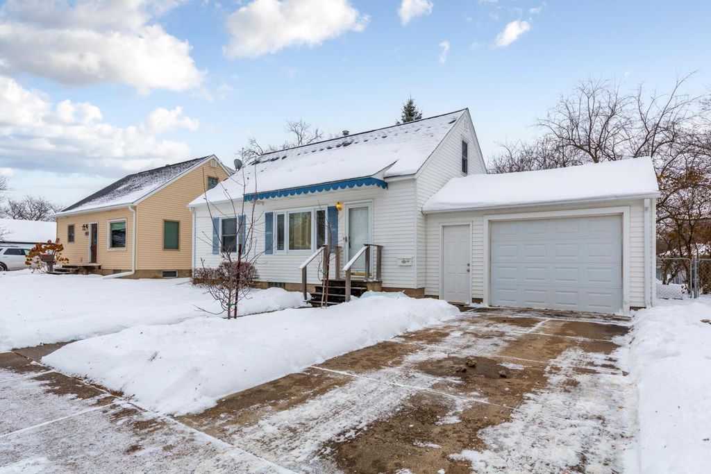 Photo of 509 14th Avenue SW, Austin, MN 55912 (MLS # 6824694)