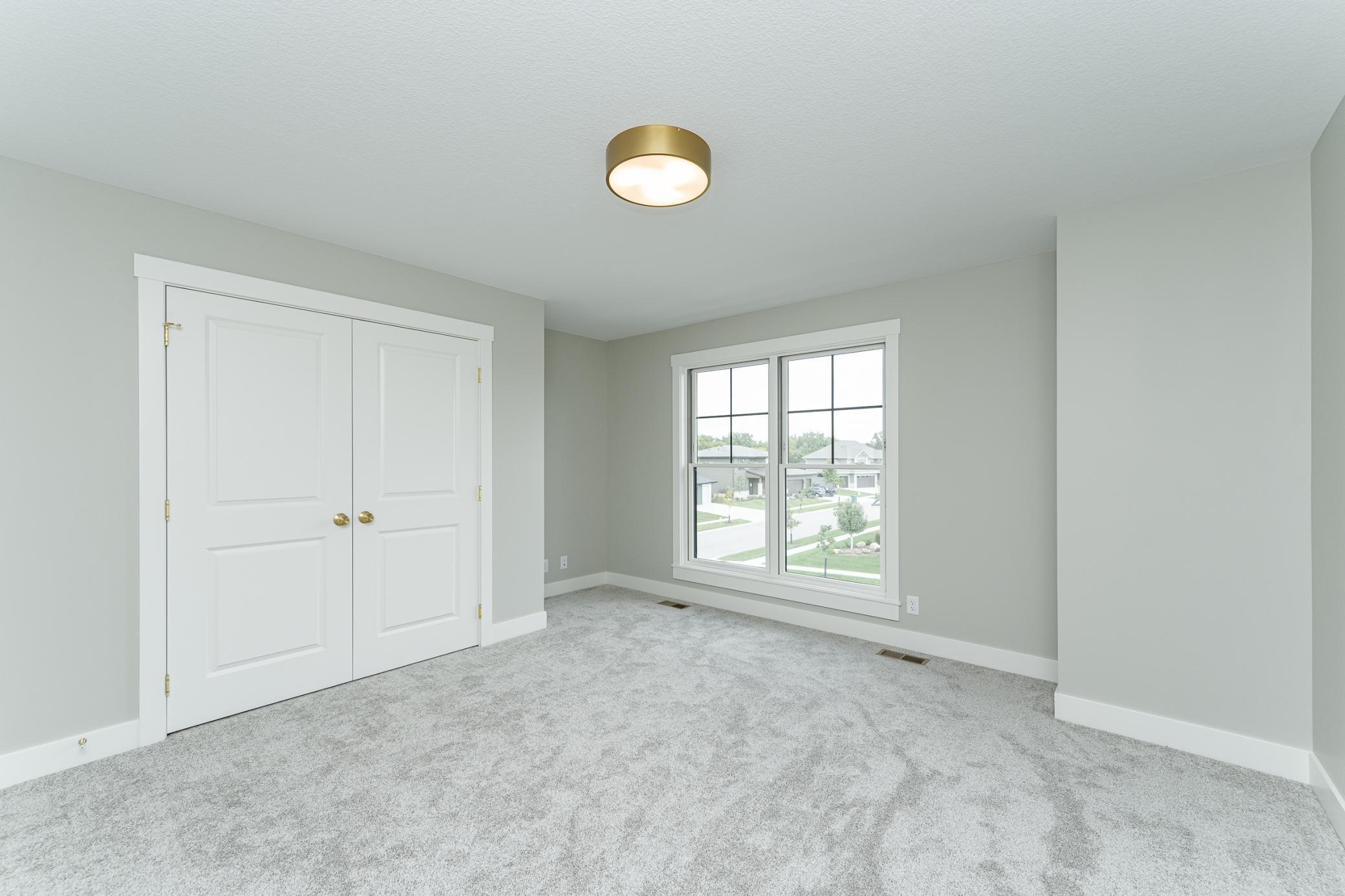 Rochester, Minnesota, 55902, United States, 6 Bedrooms Bedrooms, ,5 BathroomsBathrooms,Residential,Active,2025552