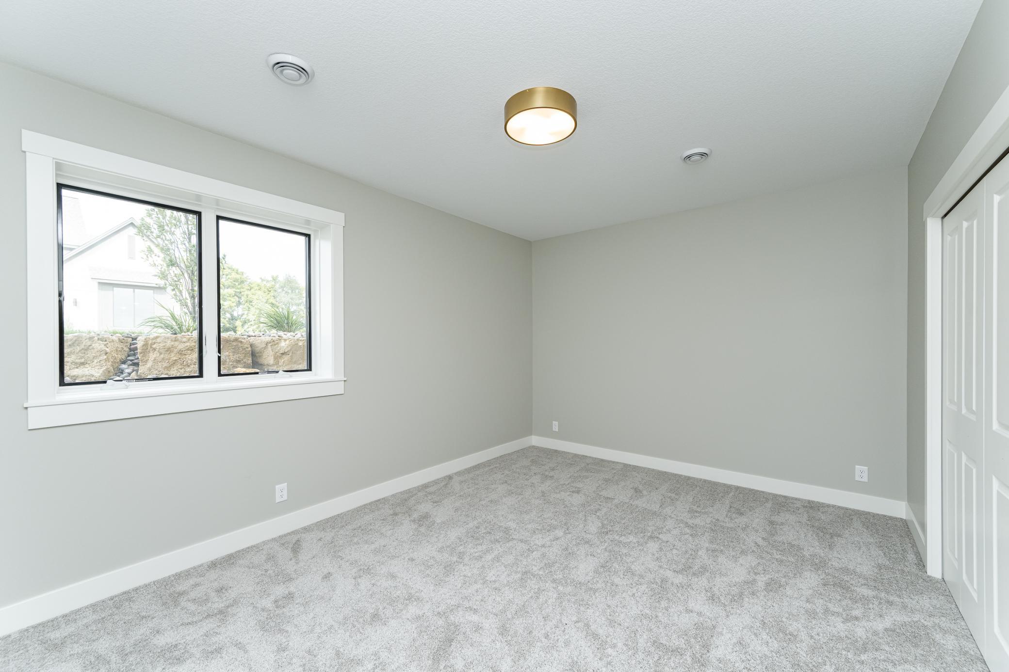 Rochester, Minnesota, 55902, United States, 6 Bedrooms Bedrooms, ,5 BathroomsBathrooms,Residential,Active,2025552