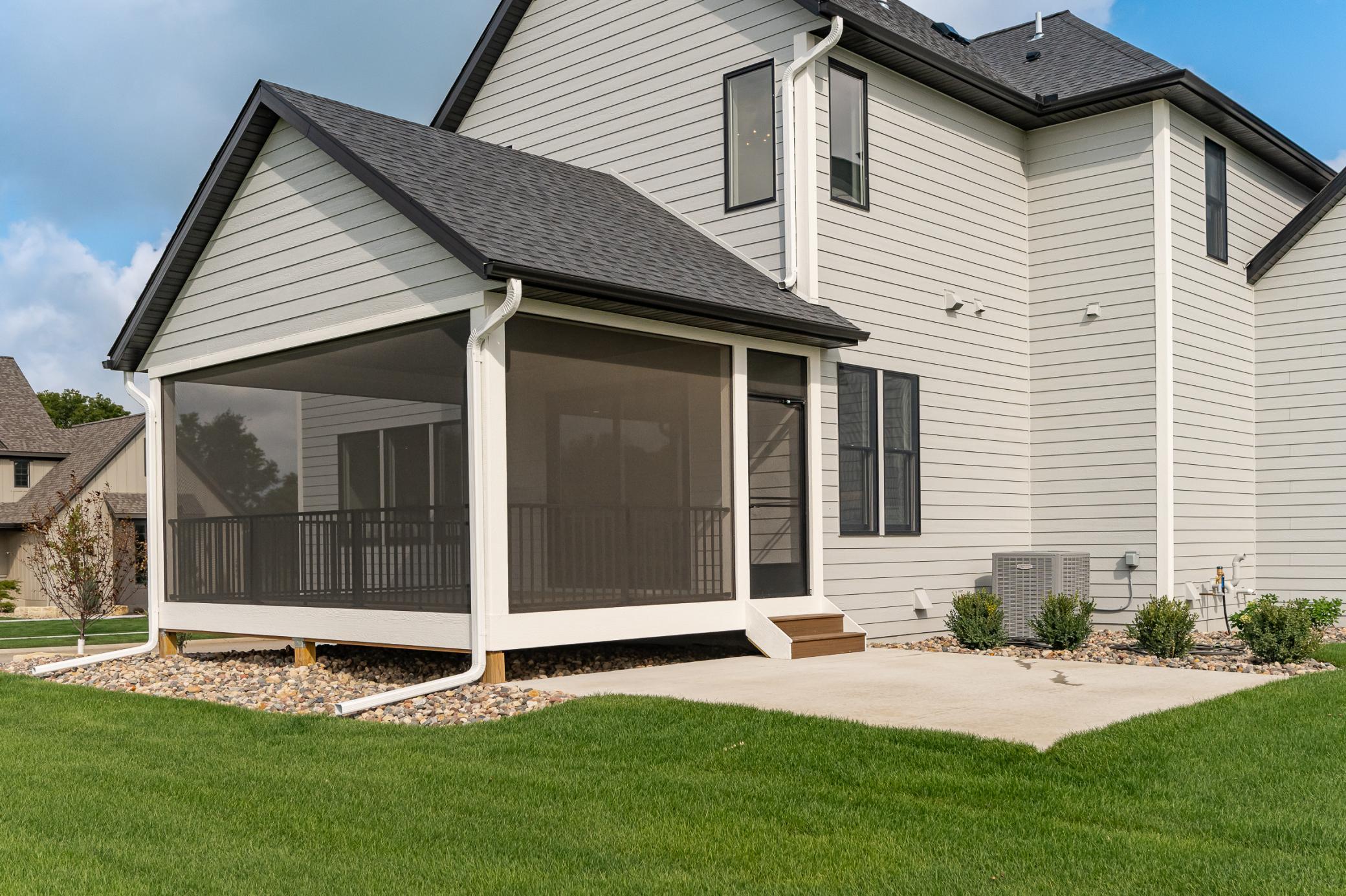Rochester, Minnesota, 55902, United States, 6 Bedrooms Bedrooms, ,5 BathroomsBathrooms,Residential,Active,2025552