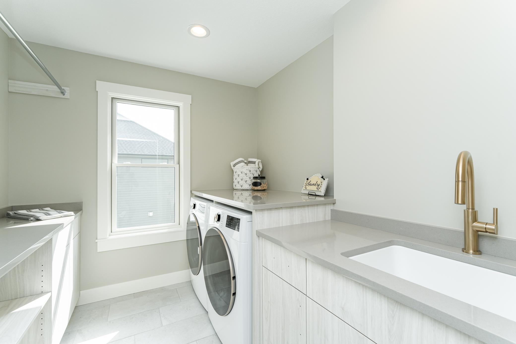 Rochester, Minnesota, 55902, United States, 6 Bedrooms Bedrooms, ,5 BathroomsBathrooms,Residential,Active,2025552
