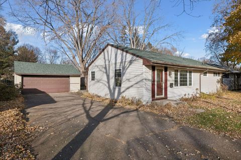1312 E 93 1/2 Street Bloomington MN 55425
