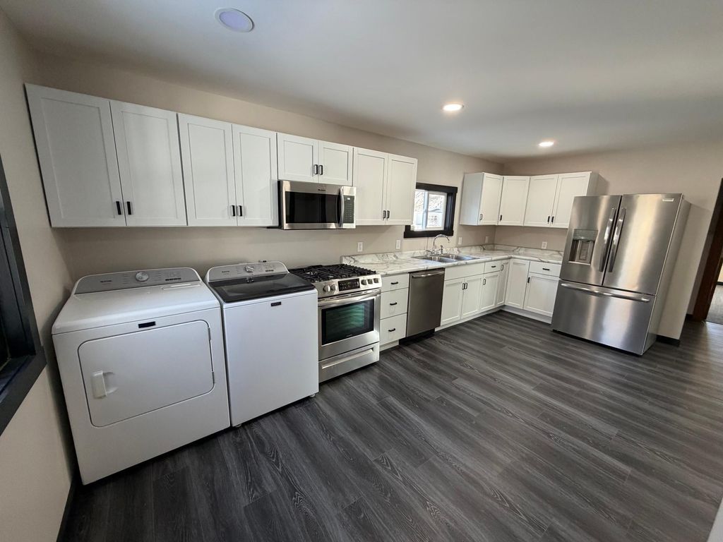 Photo of 203 Trott Avenue SE, Willmar, MN 56201 (MLS # 7025609)