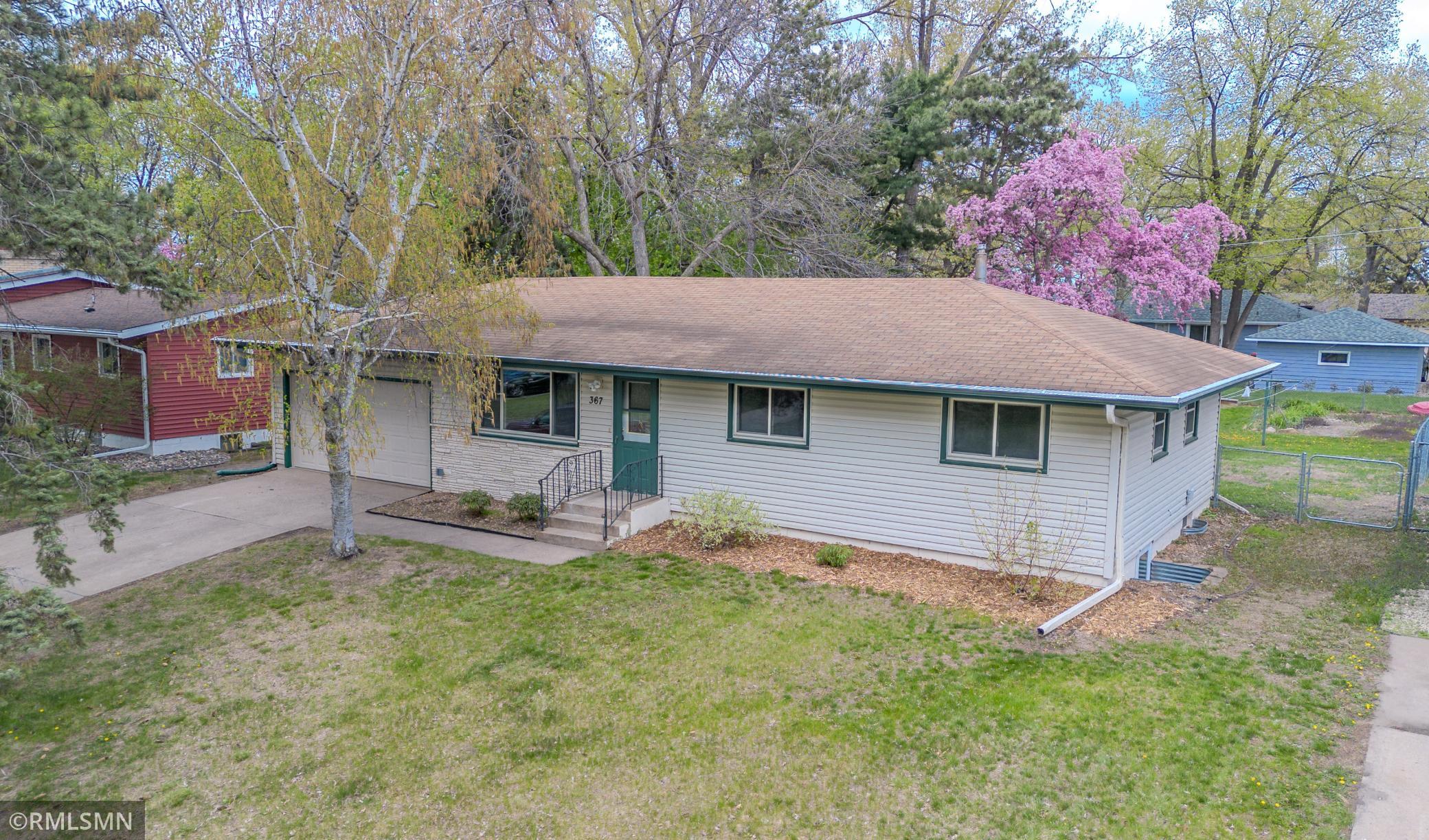 367 Manor Drive NE
