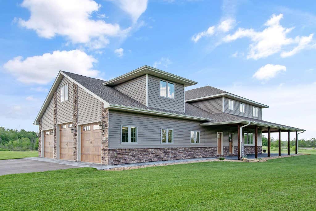 Photo of 6699 313th Avenue NE, North Branch, MN 55056 (MLS # 7123672)