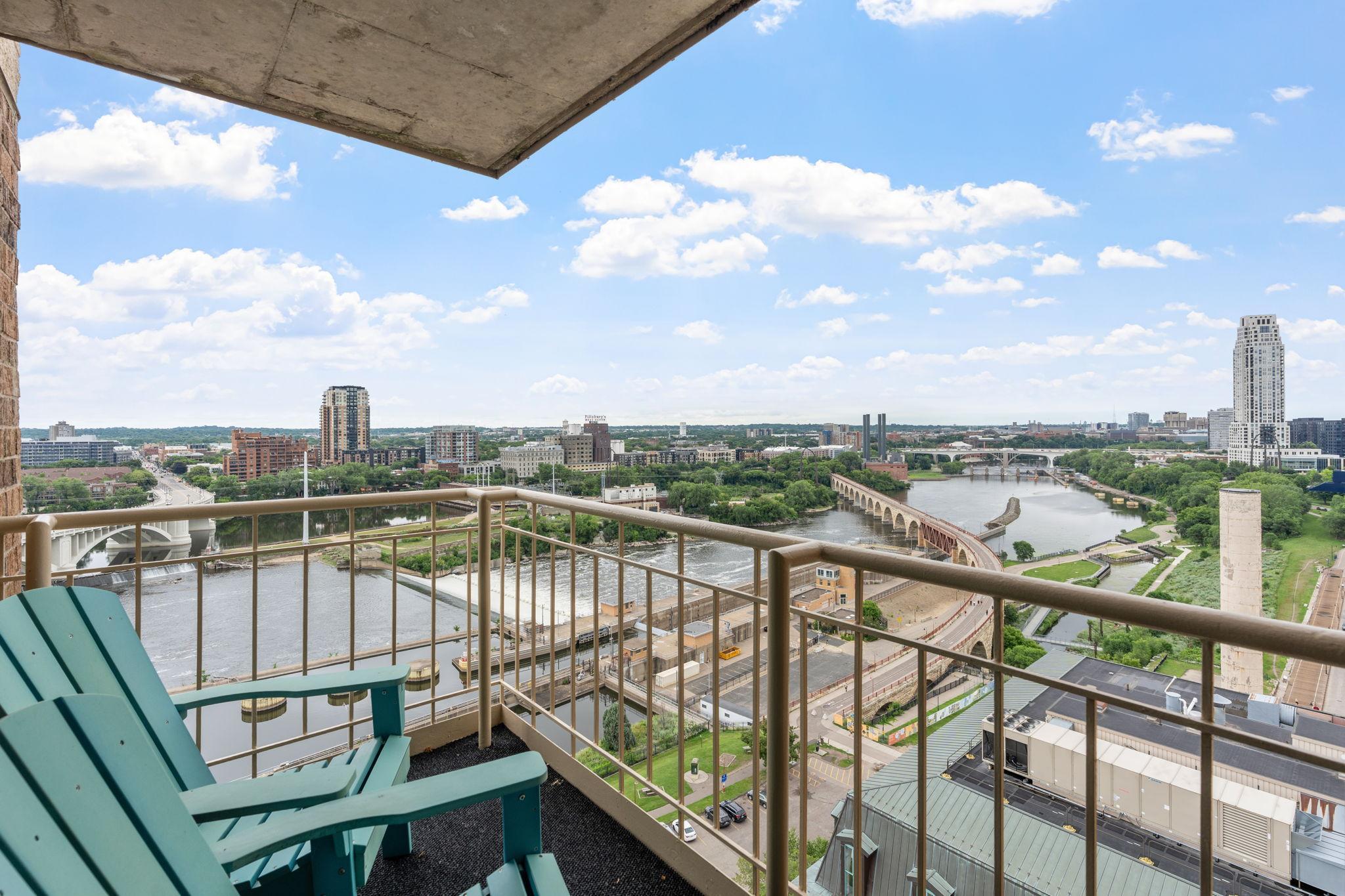 401 S 1st Street 1702