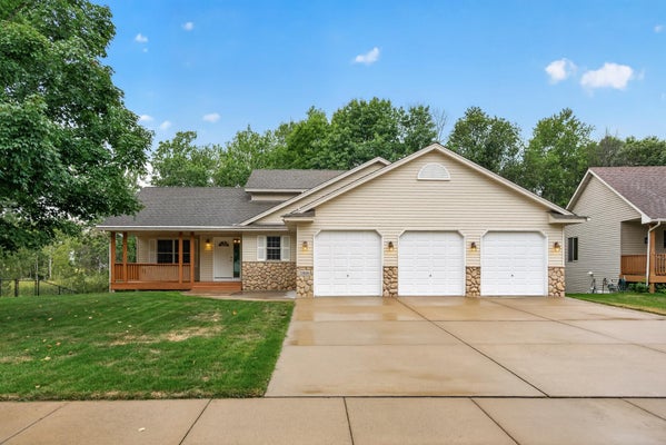 23630 HEATHER ST NW, SAINT FRANCIS, MN 55070 - Image aa8d6bc09700b65c07e4de5bbcfbd374/2717400201