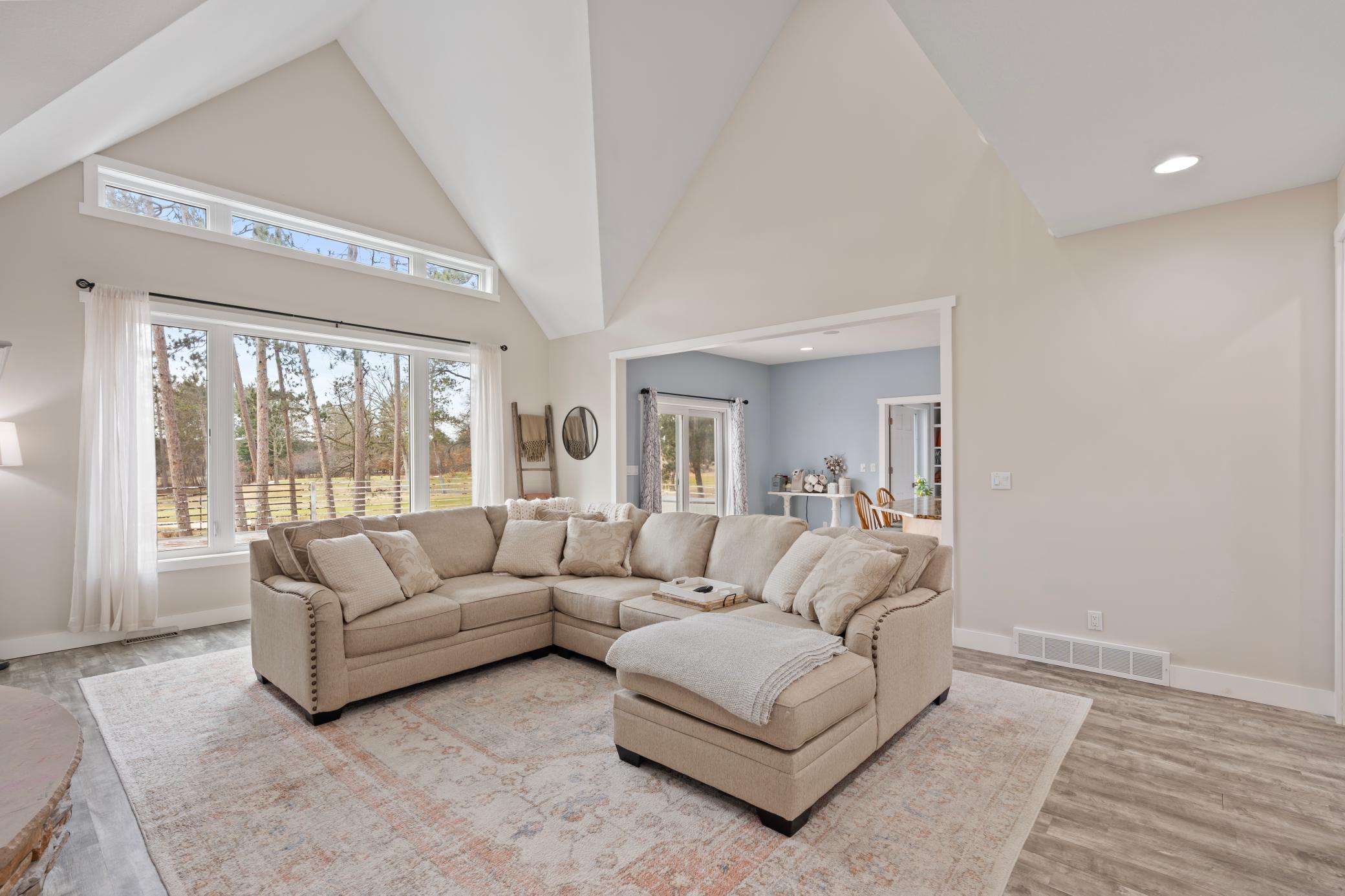 13849 Leaf River Road