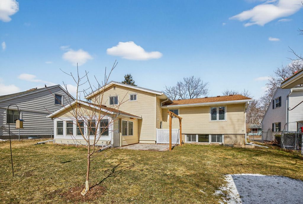 Photo of 1224 4th Street NW, Rochester, MN 55901 (MLS # 7036709)