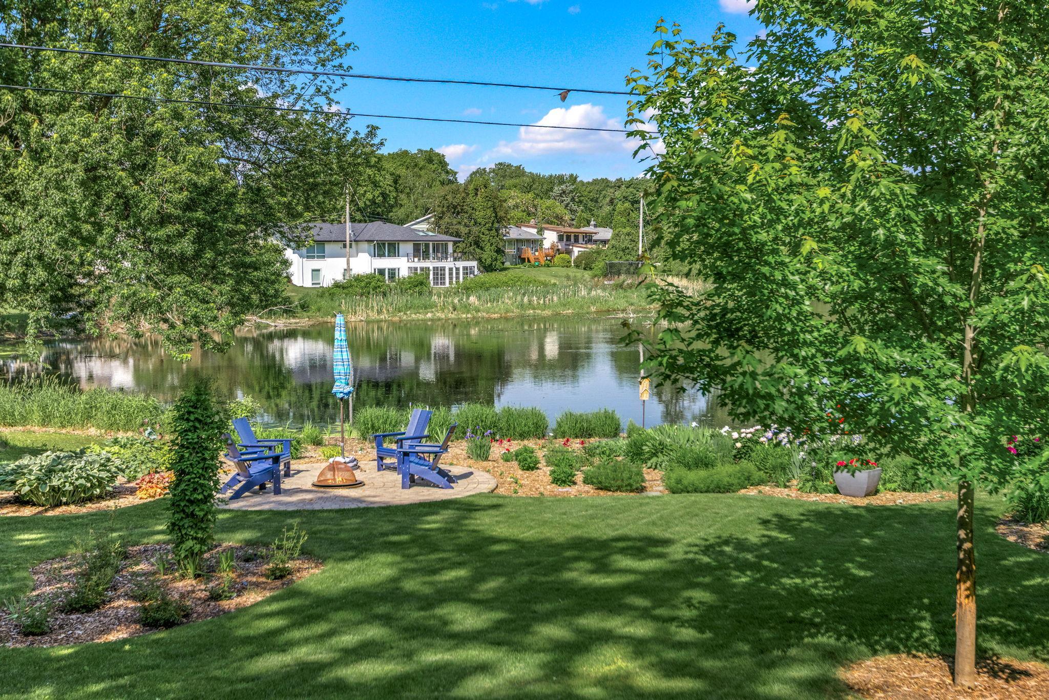 3324 Decatur Lane