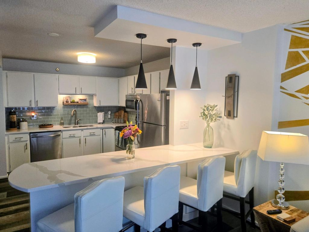 Photo of 121 Washington Avenue S #709, Minneapolis, MN 55401 (MLS # 6821310)