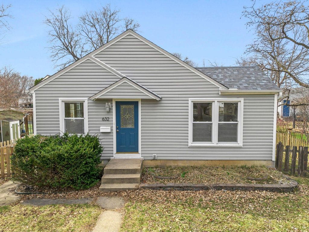 Photo of 632 7th Avenue S, Hopkins, MN 55343 (MLS # 7051819)