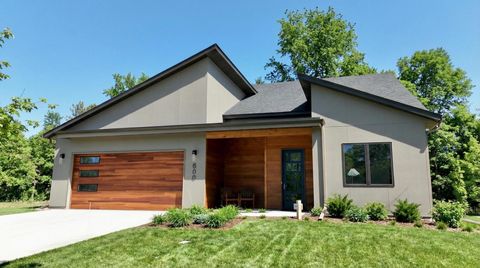 Photo of 600 Kraewood Drive, Northfield, MN 55057 (MLS # 6752314)