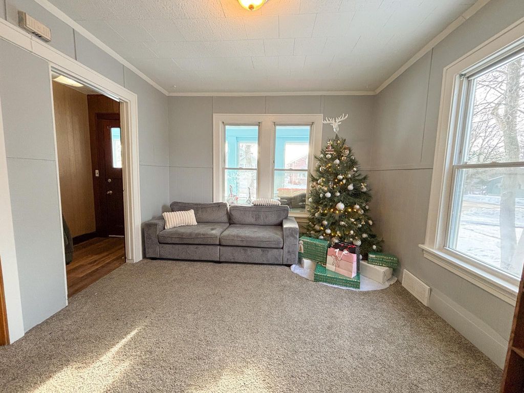 Photo of 424 W Birch Avenue, Fergus Falls, MN 56537 (MLS # 7001176)