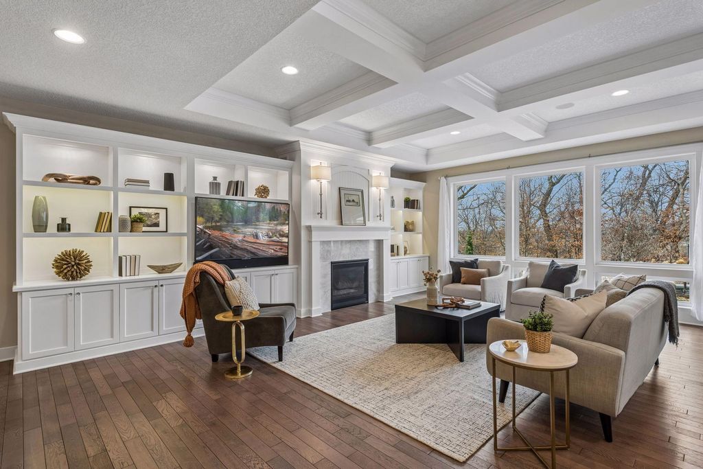 Photo of 6284 Montee Drive, Eden Prairie, MN 55344 (MLS # 7037363)