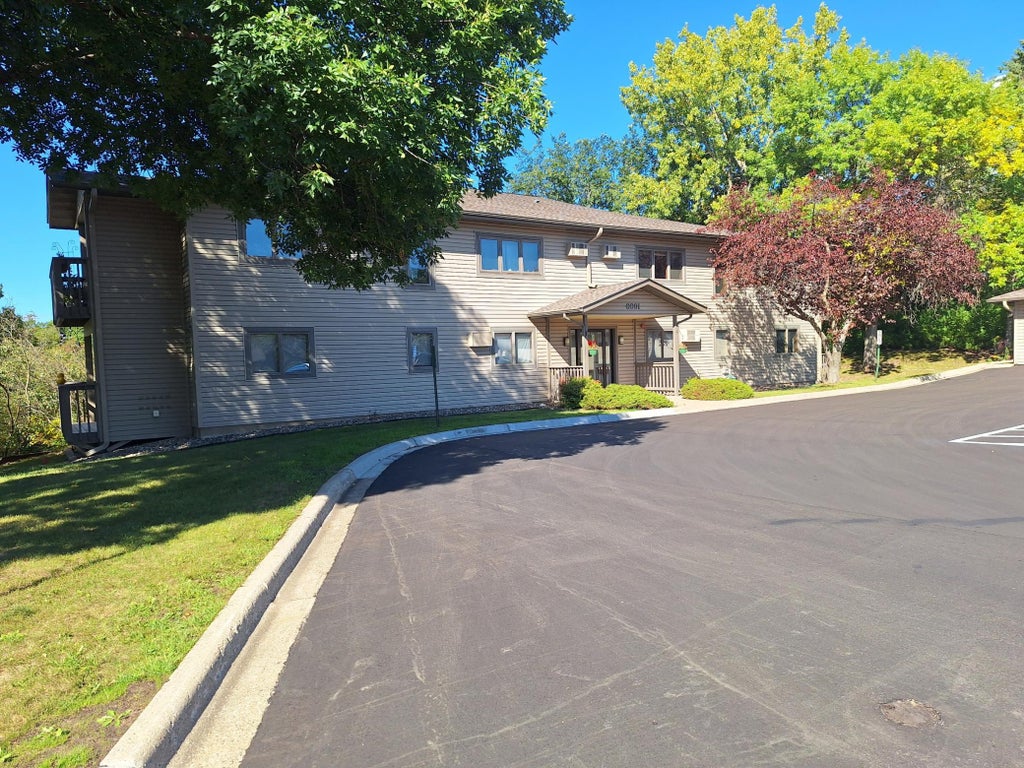 Photo of 6601 Buckley Circle #105, Inver Grove Heights, MN 55076 (MLS # 7151102)