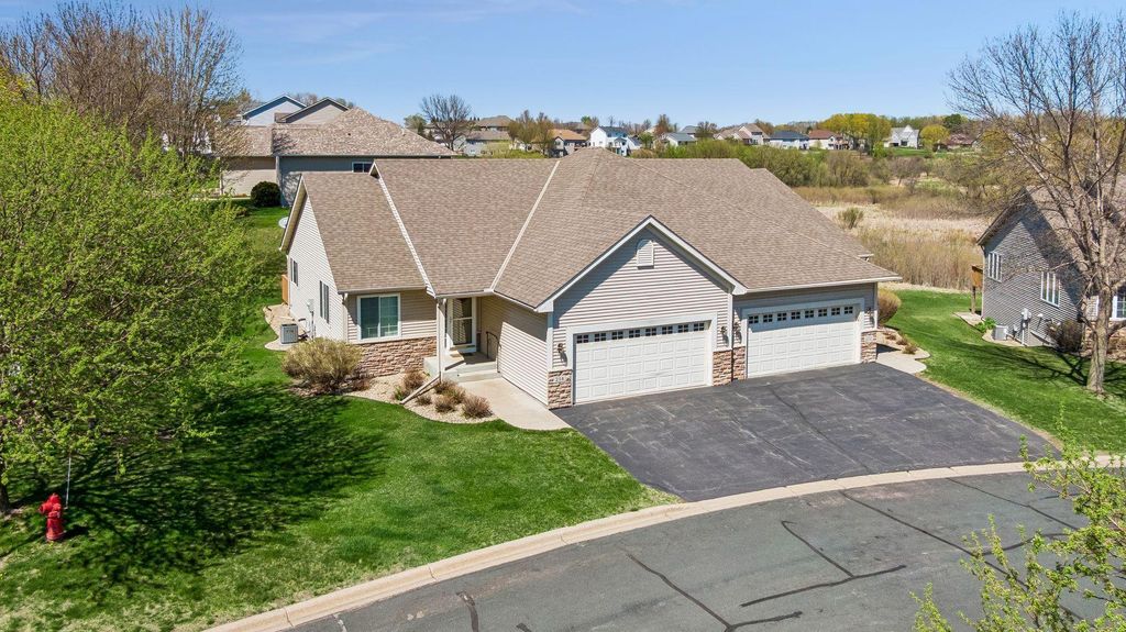 Photo of 214 Sundance Ridge, Buffalo, MN 55313 (MLS # 7041571)