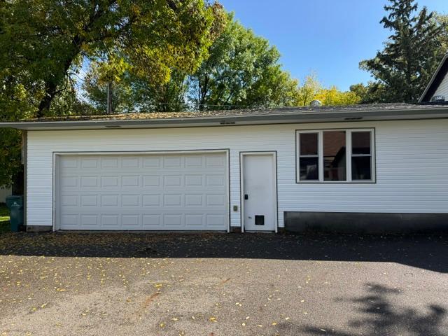 106 Cedar Avenue NE