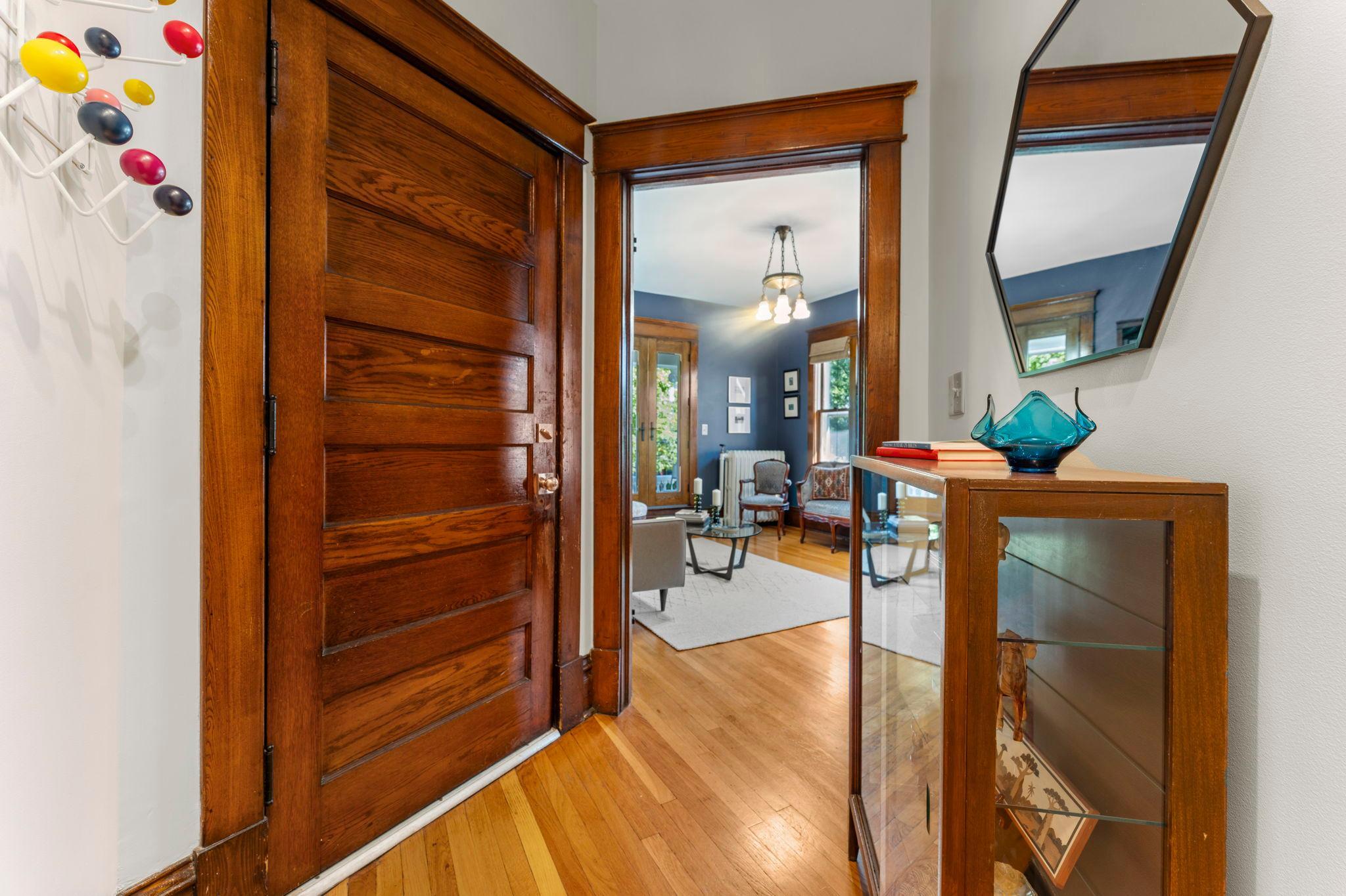 816 Hague Avenue 3