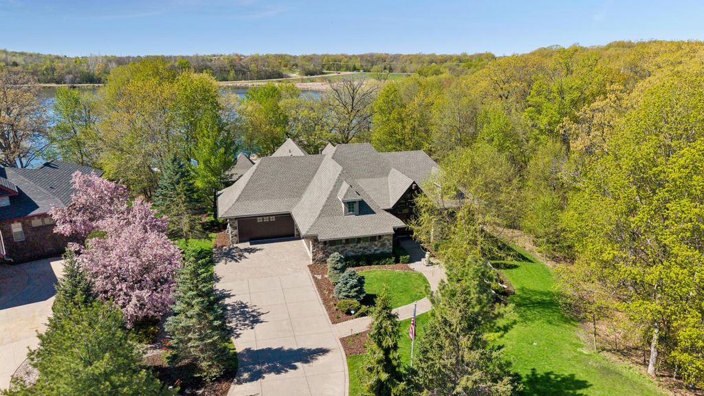 Photo of 3601 Lerive Way, Chaska, MN 55318 (MLS # 7069159)