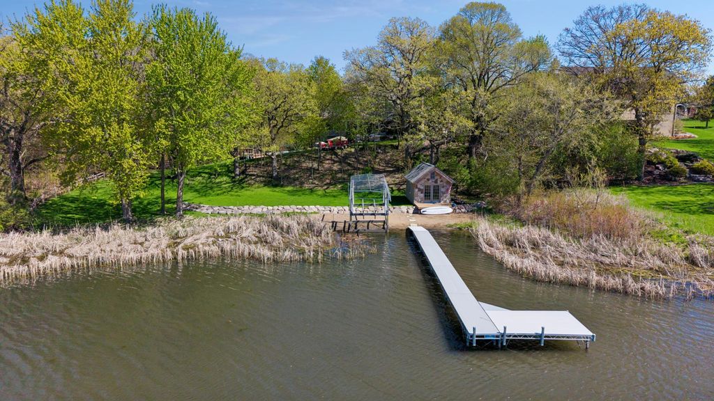 Photo of 3601 Lerive Way, Chaska, MN 55318 (MLS # 7069159)