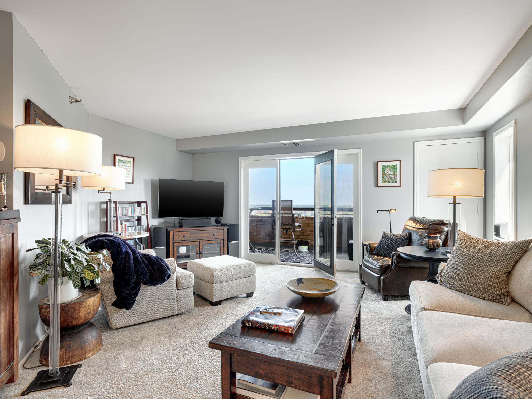 20 2nd Street NE P2704