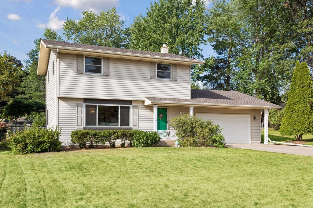 Photo of 2525 Blomquist Avenue, White Bear Lake, MN 55110 (MLS # 7125137)