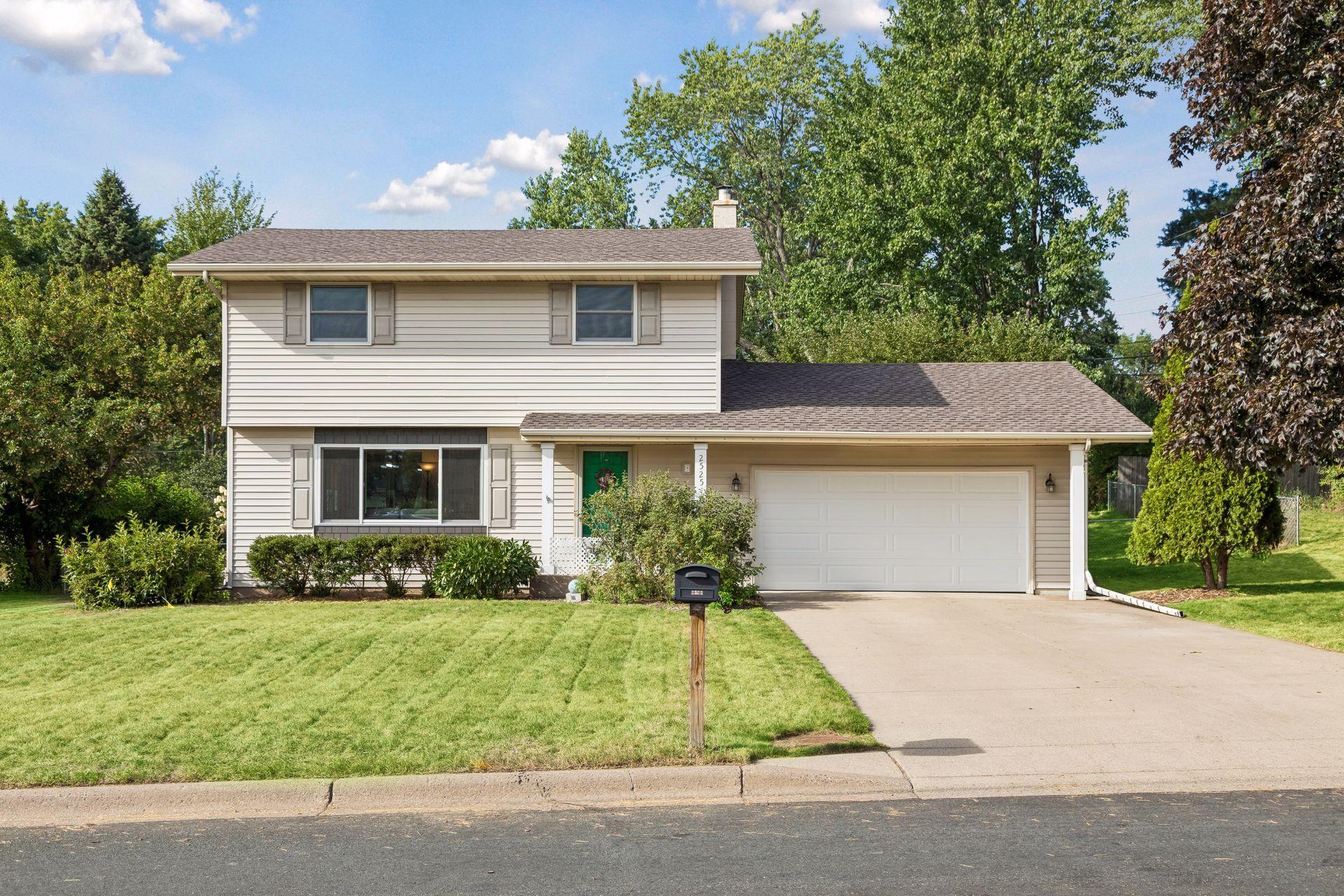 2525 Blomquist Avenue