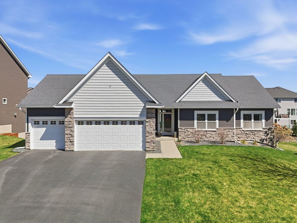 Photo of 19276 Hilldale Avenue, Lakeville, MN 55044 (MLS # 7052491)