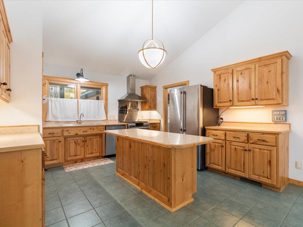 7156 Wallins South Shore Drive