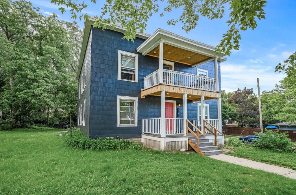 Photo of 3101 Tyler Street NE, Minneapolis, MN 55418 (MLS # 7010316)