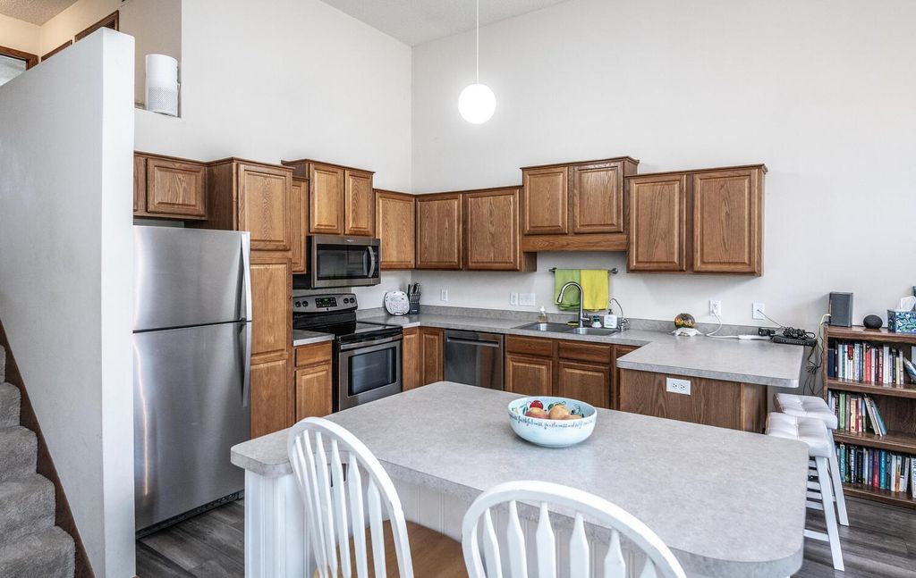 Photo of 3408 Spring Glen Circle NW, Prior Lake, MN 55372 (MLS # 7056002)