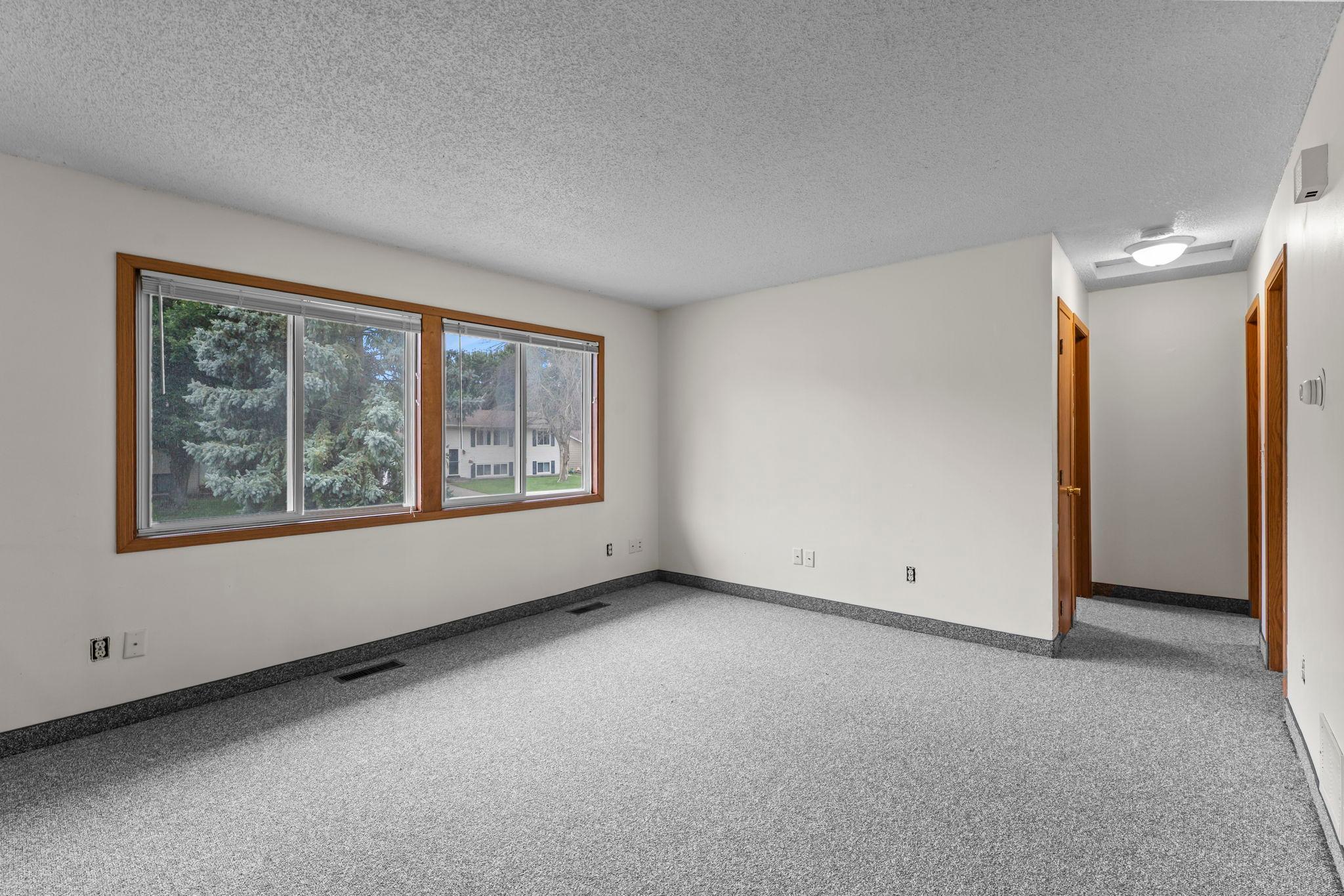 2115 Cliffview Drive