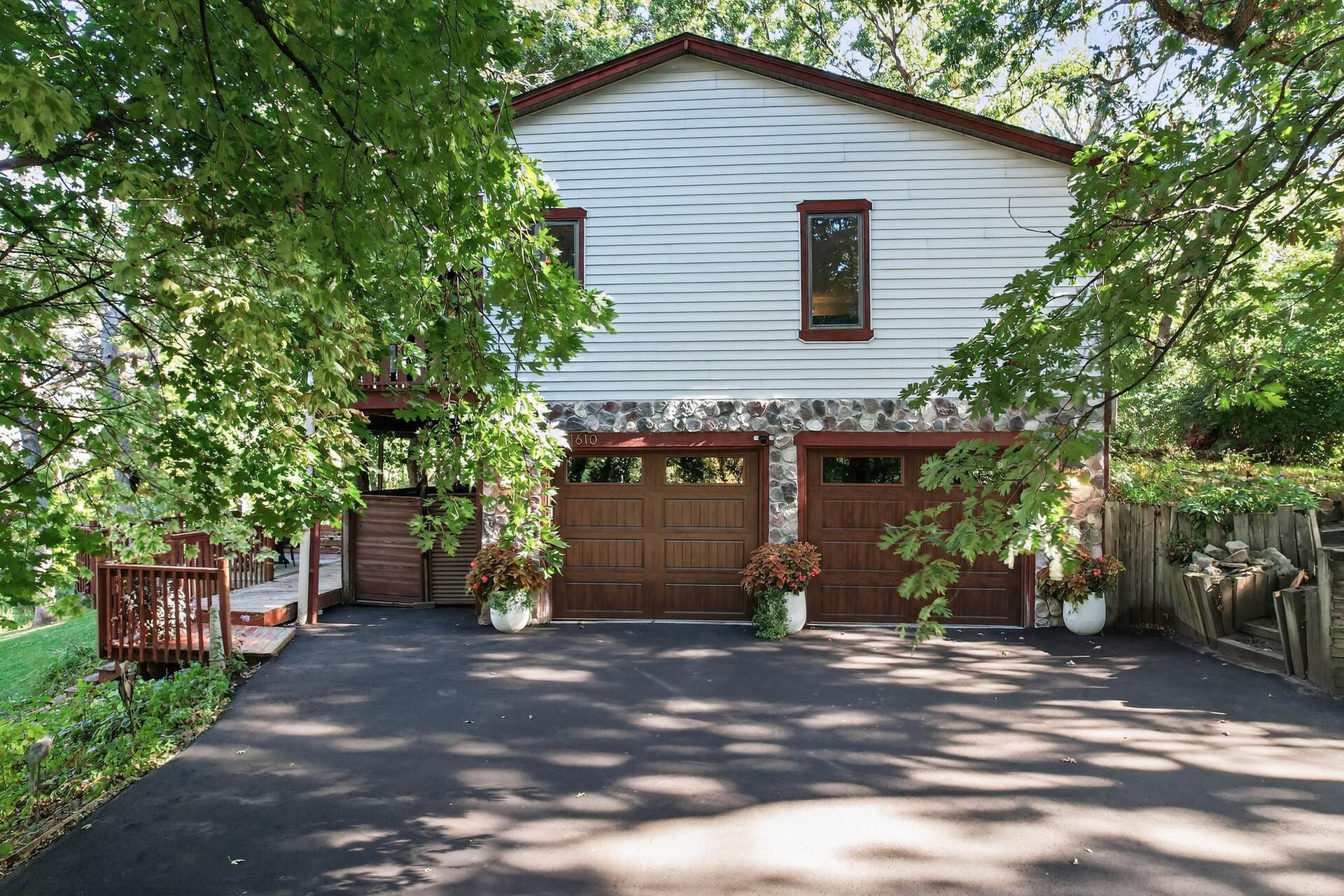 1610 Briarwood Avenue