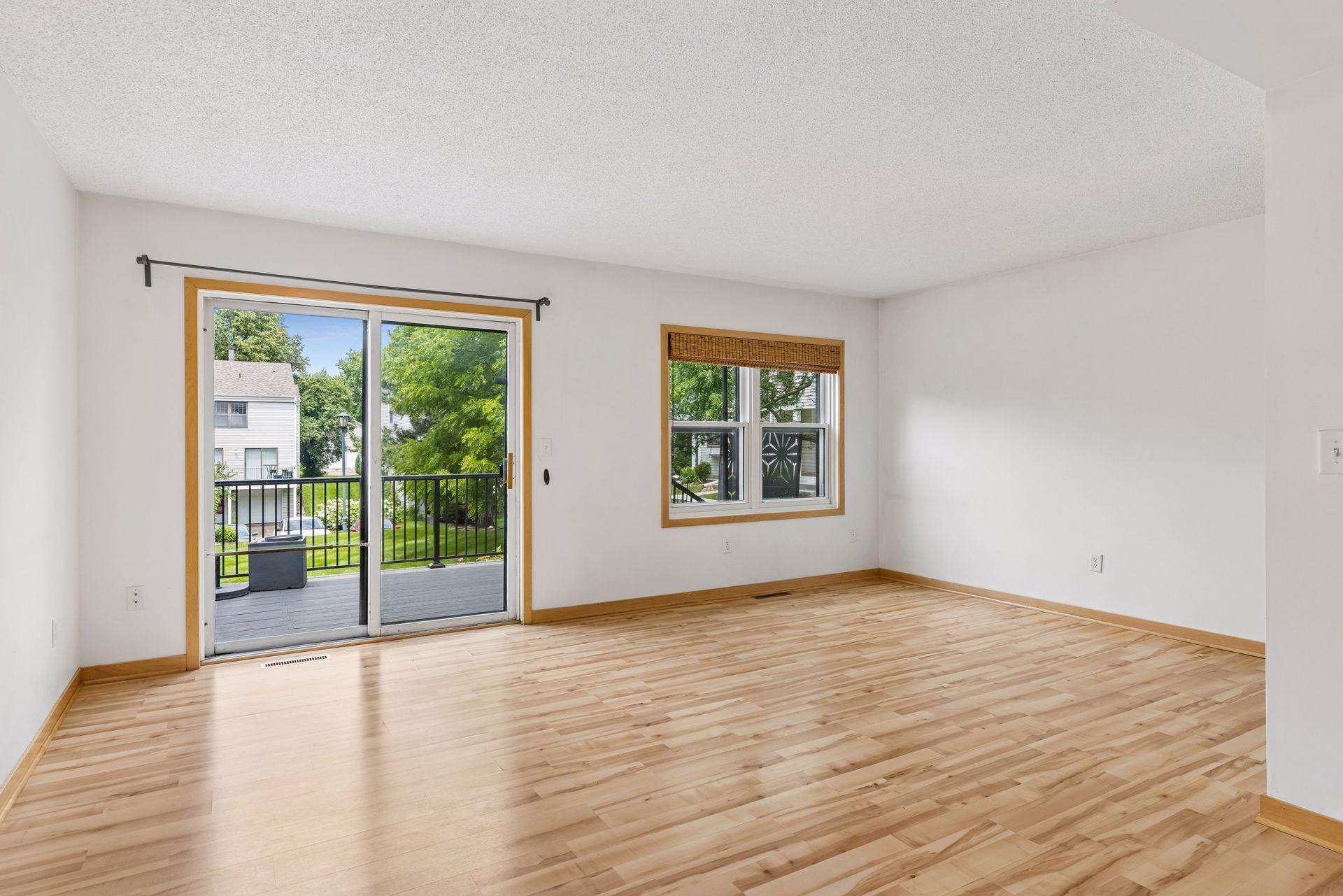 244 3rd Avenue NE