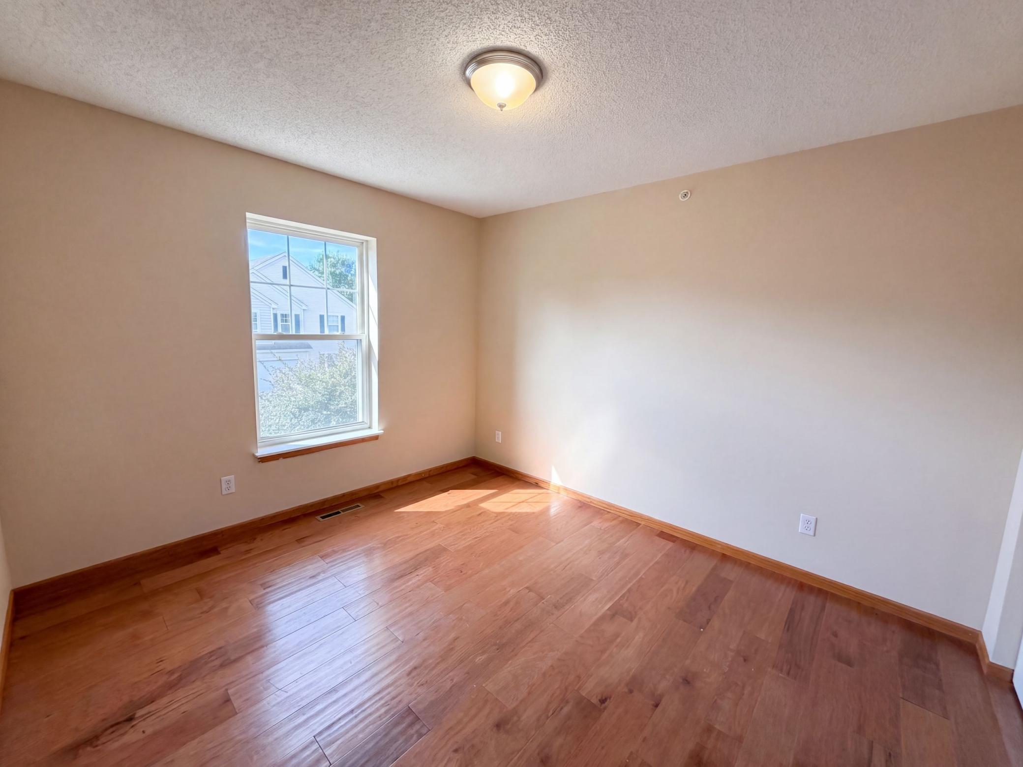 5070 Holly Lane N 702