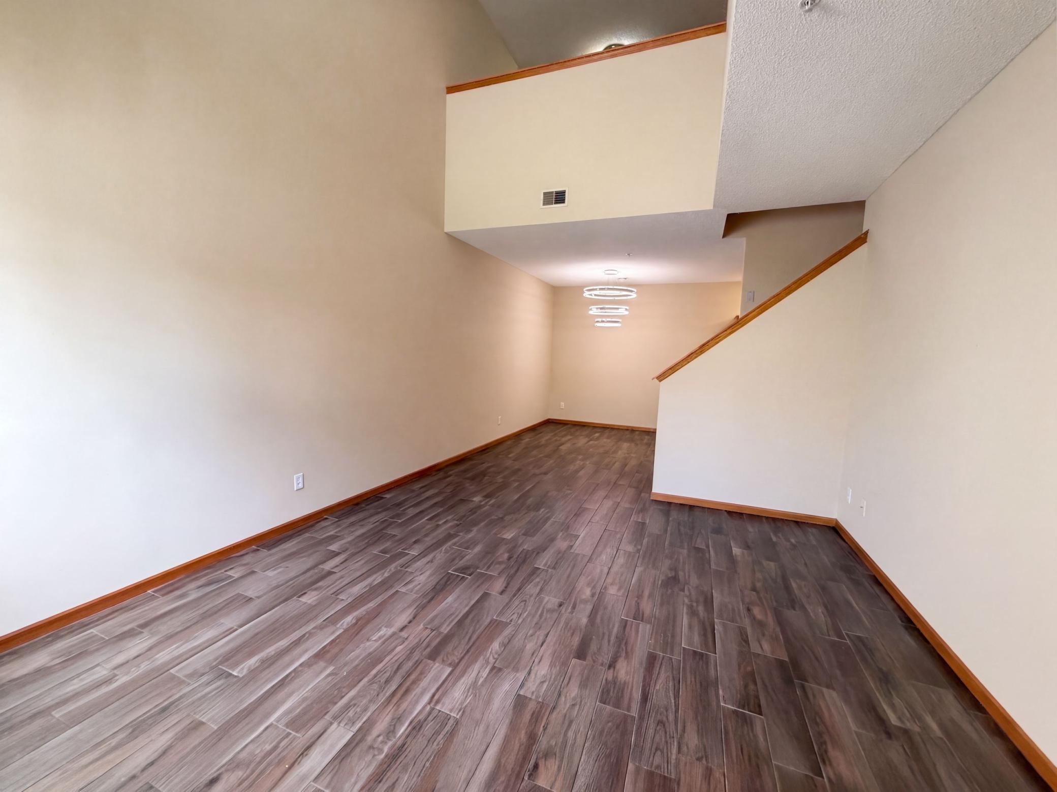 5070 Holly Lane N 702