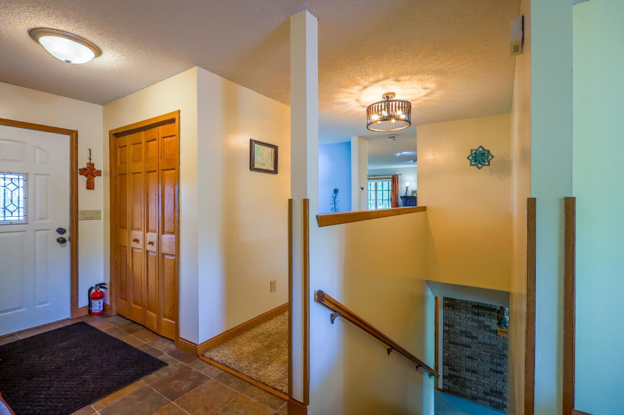 2019 Whiting Road NW