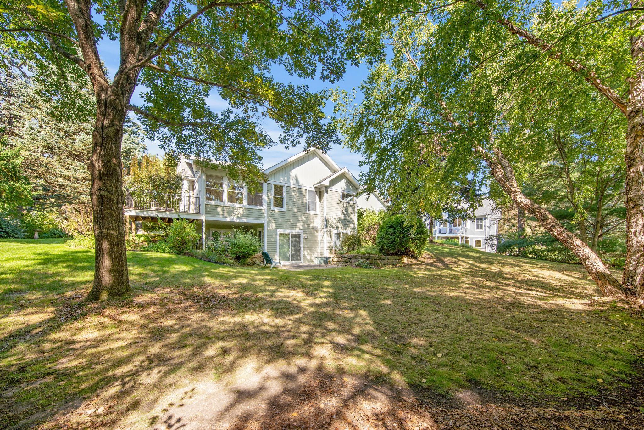 4644 Linden Trail N
