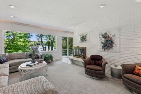 6940 Valley View Road Edina MN 55439