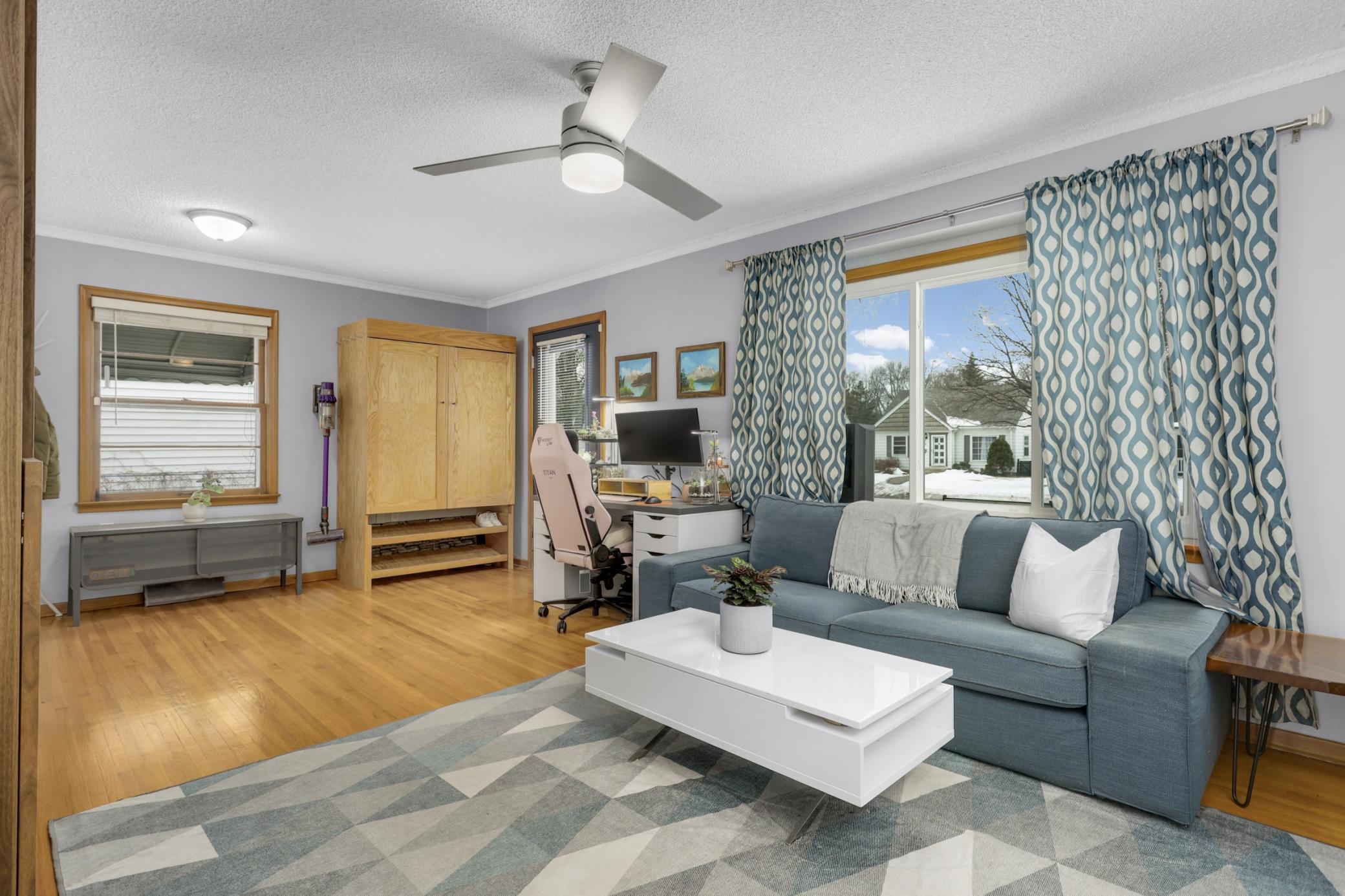 6617 Thomas Avenue S