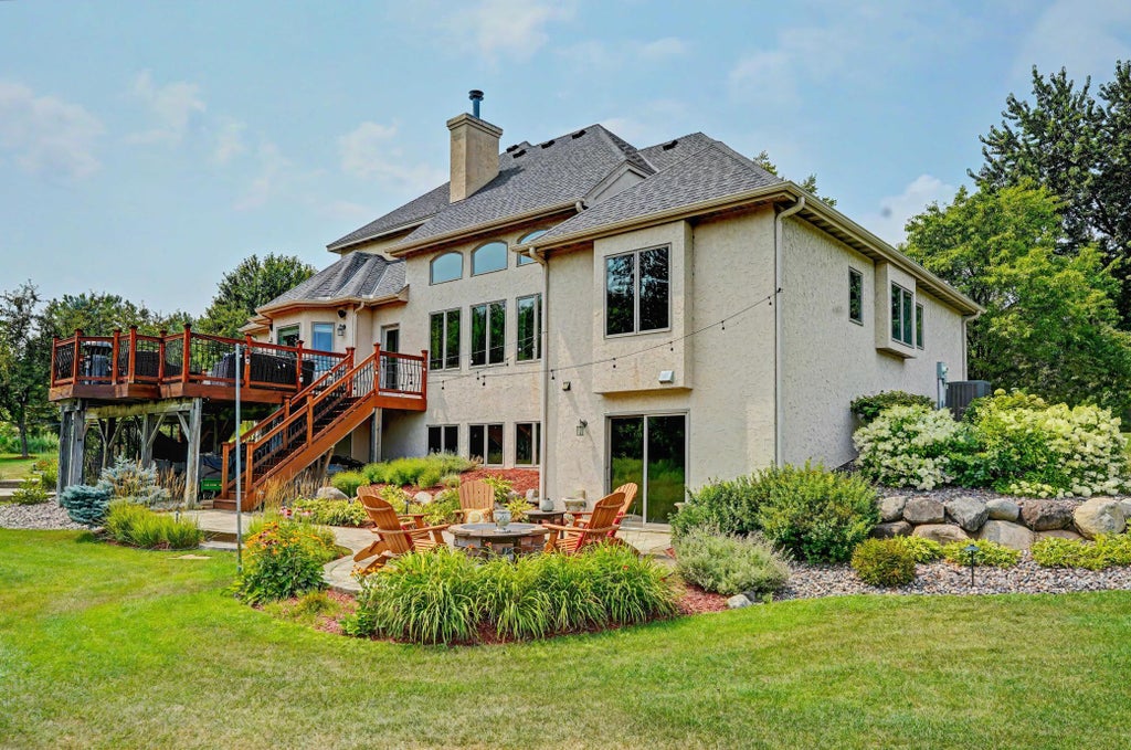Photo of 4700 McDonald Dr Place N, Stillwater, MN 55082 (MLS # 7113987)