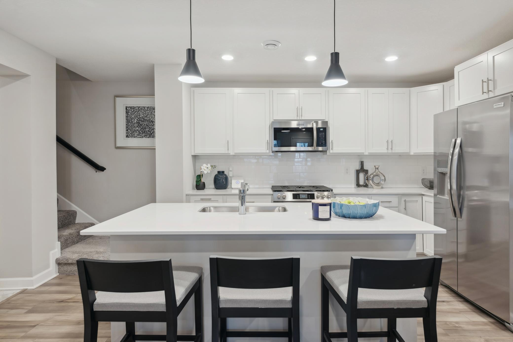 5329 Long Pointe Pass