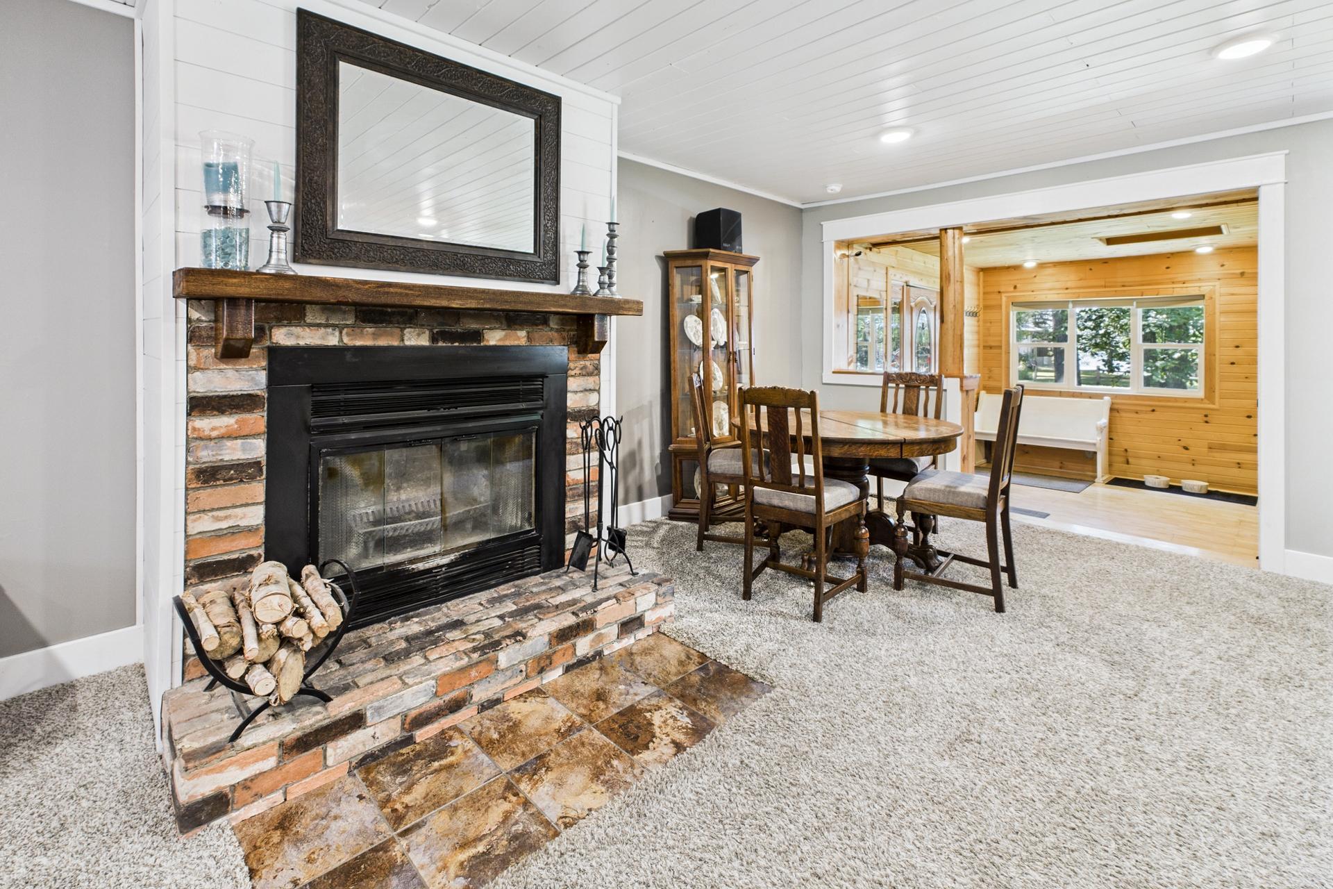 3008 Tall Pines Trail NE