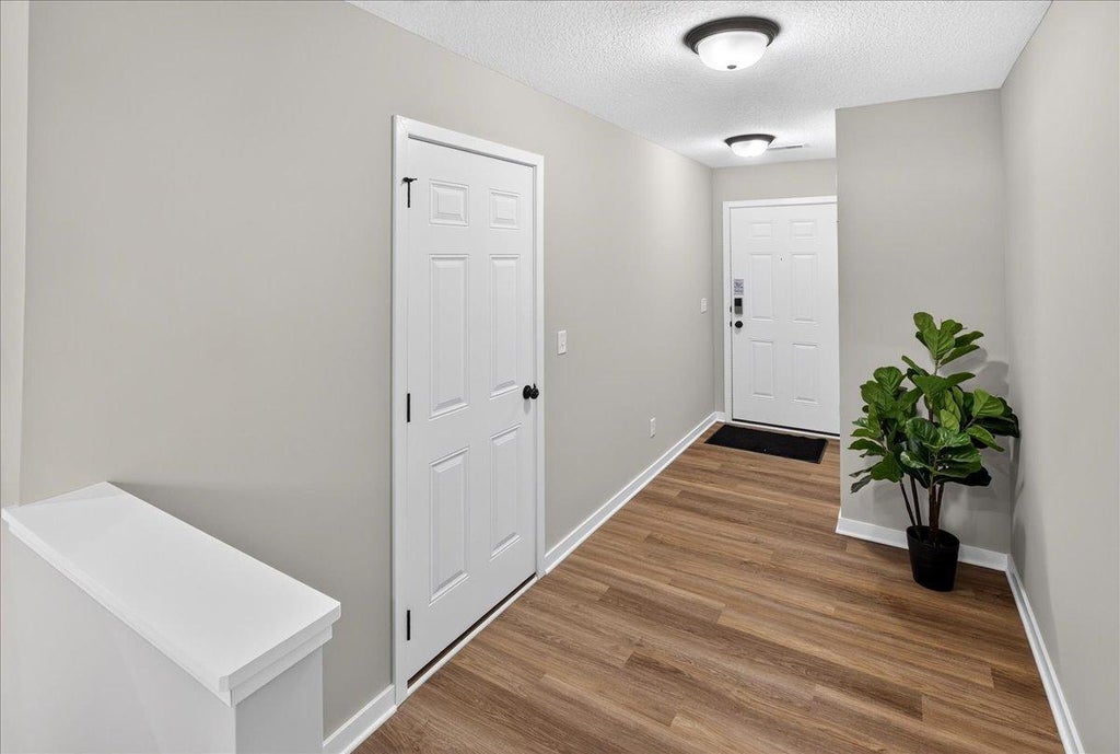 Photo of 1821 Pierce Street S, Cambridge, MN 55008 (MLS # 7167015)