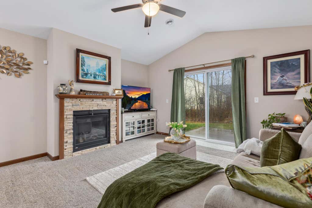 Photo of 850 Holton Avenue, Brainerd, MN 56401 (MLS # 7100156)